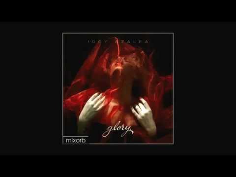 Iggy Azalea   Runway ft  Pusha T & Naz Tokio