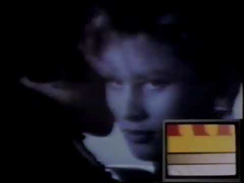 Commercial - Martini and Rossi Rosso (1988)