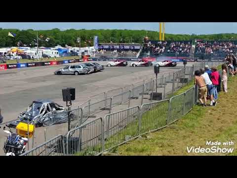 Santa pod main event 2019