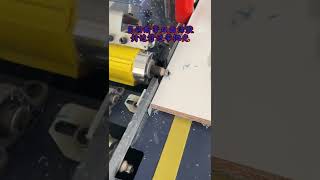 Download lagu Small edge banding machine, edge banding, trimming and polishing. mp3