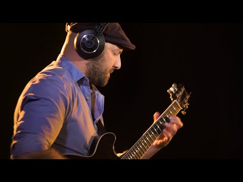 Odysseas Toumazou - Live at Fengaros Reacts