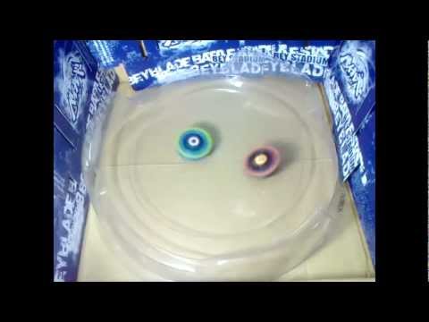 Beyblade Battle Flash Leopard II vs Draciel V2