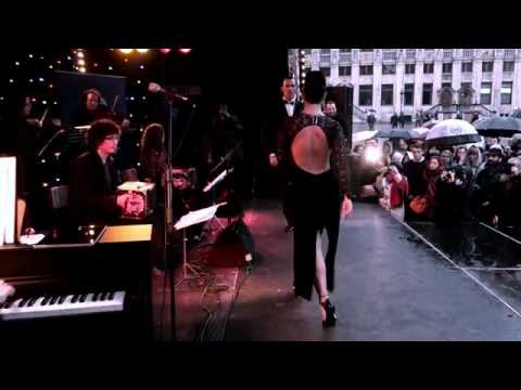  Anibal Lautaro  and  Valeria Maside  are  dancing  to  the  tango  "  Que Falta Que Me Haces  "  at  Brussels Tango Festival  in  2015