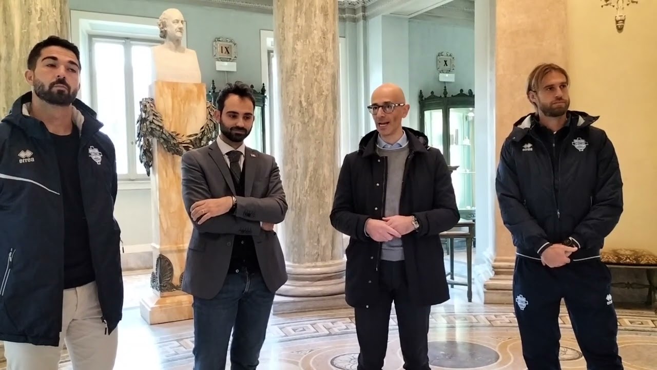 Musei di Como, presentata l’app dedicata al Tempio Voltiano e scattate la foto con Alessandro Volta!