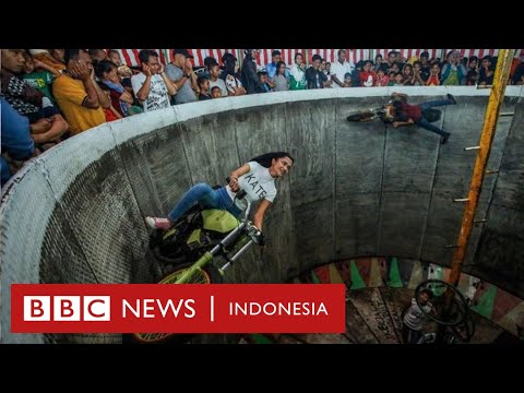 Karmila Purba: Joki tong setan yang tanggung risiko demi orang tua - BBC News Indonesia