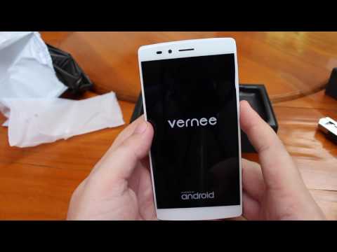 Vernee Apollo Lite (Helio X20) Android Smartphone Unboxing and First Boot