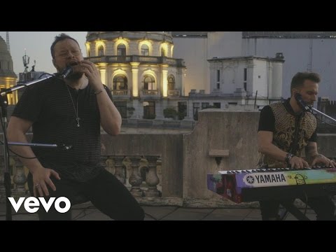 Sin Bandera - Y Llegaste Tú (Primera Fila Acústico 