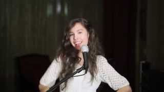 Como la Flor Music Video