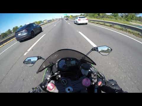 ZX6R Kawi Bombs Exit Ramp At Accelerated Speed!