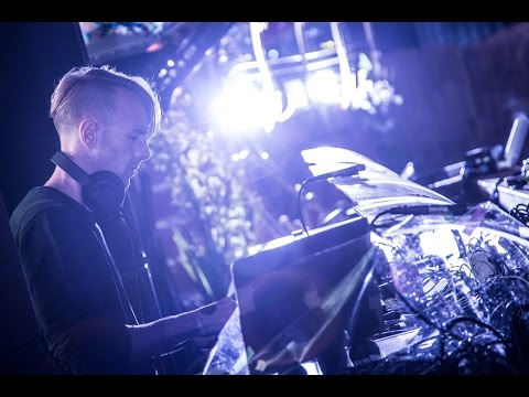 richie-hawtin-tomorrowland-aug-11-2015