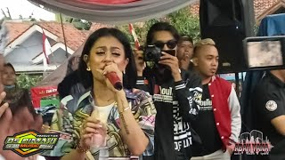 Download lagu SONIA // ADE ASTRID mp3