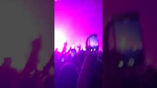 Gemitaiz Keanu Reeves live