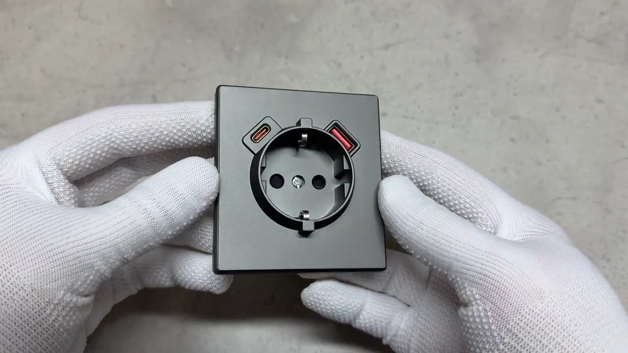 Розетка одинарна із заземленням USB-A+C 20W сірий графіт VIDEX NOTA (VF-NT-SK1GUC-GR)