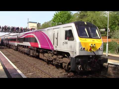 IE 201 Class loco 206 + Enterprise Train - Lisburn 12/5/16