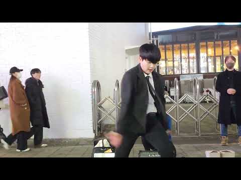 20230131 Tue. HyoJin#김효진&YuKagawa#유카가와 Hongdae Busking 홍대 버스킹 SnowHorse#눈말 202242