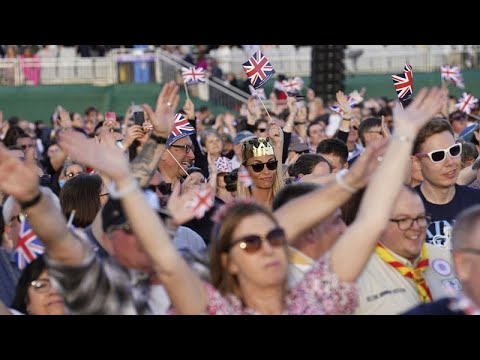 Les festivités au Royaume-Uni au lendemain du couronnement de Charles III