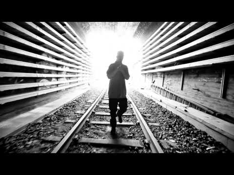 AdmiralP - Skakke Gi Opp (Official video)