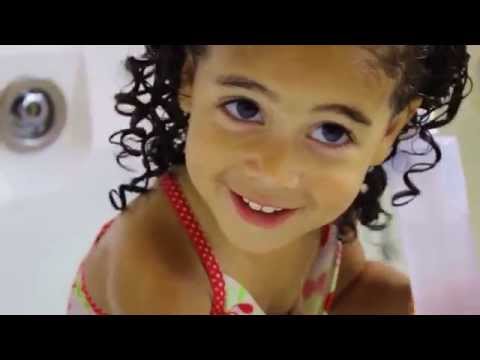 FRIKIMAFIA - EL CHUMBEQUE &  DYZAKILLA - Sientan el love (VIDEOCLIP)