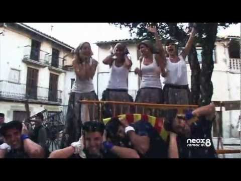 Lipdub - Chumbawamba "Tubthumping" Taradell People Party!