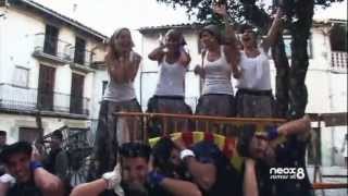 Download lagu Lipdub - Chumbawamba 'Tubthumping' Taradell People Party! mp3
