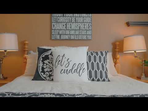 6 Hampshire Place, Stoney Creek UB