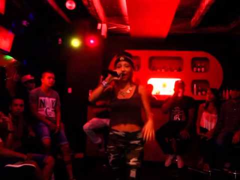 BatallasMadeInItalia - Presentacion  Morfina High