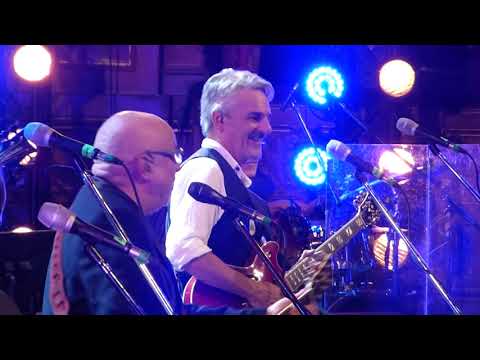 Mirta, De Regreso video