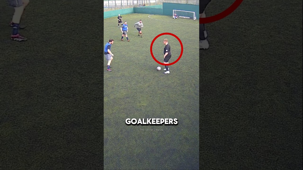 Goalkeeper Proved Everyone Wrong 😳#viralshorts #foryou