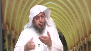 صورة 2- هل لحارس المدرسة أن يؤخر صلاة الظهر حتى يخرج الطالبات ثم يصليها منفردا ؟ || الشيخ خالد الفليج