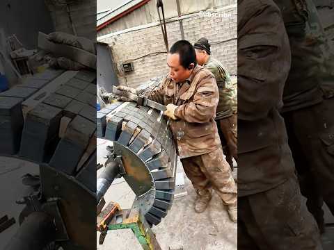 The process of installing a magnet block on a strong magnetic roller #manufacturing #skills