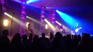 Gungor beautiful things and doxology live at Lee