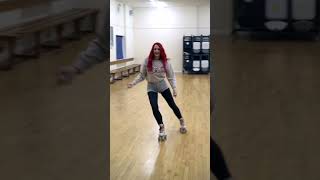 Forward Outside Two Foot Spin on roller skates #rollerskatingtutorial #rollerskatingspin