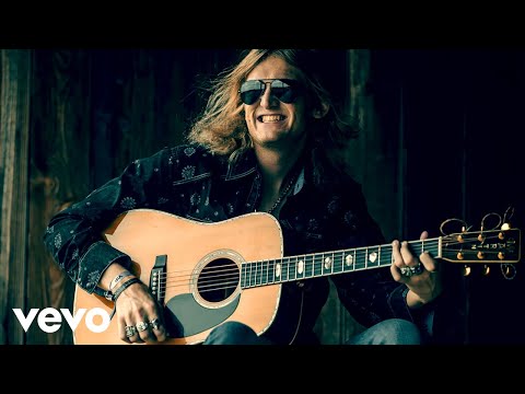 Lil' Skinny - Let's Have a Ball (Lyric Video)