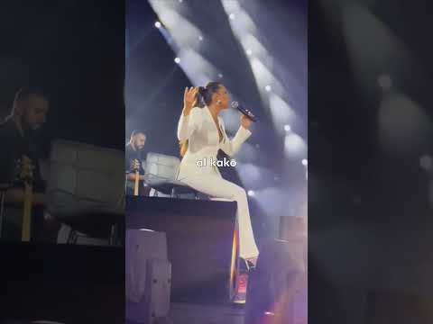 Aleksandra Prijović Dve muzike Uživo Arena