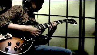 F blues  "Straight No Chaser" (Wes style) by Jazzenbo.