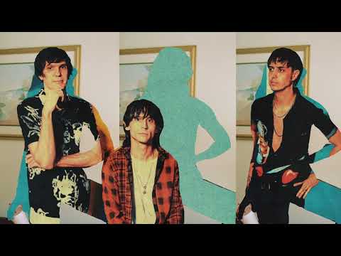 The Strokes - Ode To The Mets BUT It's Sofia by Clairo (Reverse mashup FULL)