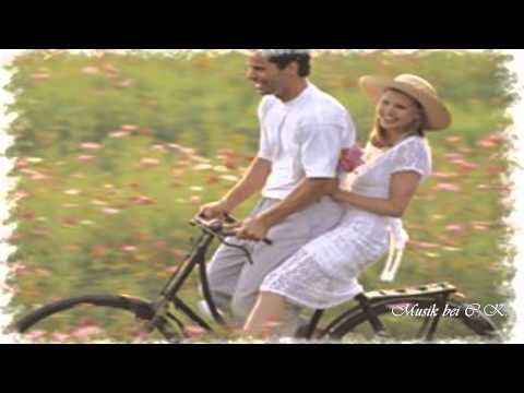 download lagu mp3 mp4 Mdchen Im Kornfeld, download lagu Mdchen Im Kornfeld gratis, unduh video klip Mdchen Im Kornfeld