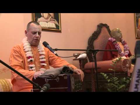 2011.01.07. Kirtan HG Dhirasanta Prabhu - Riga, LATVIA