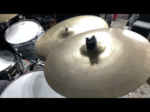 Zildjian - 16" A Medium Crash 1102g 1970's image 8
