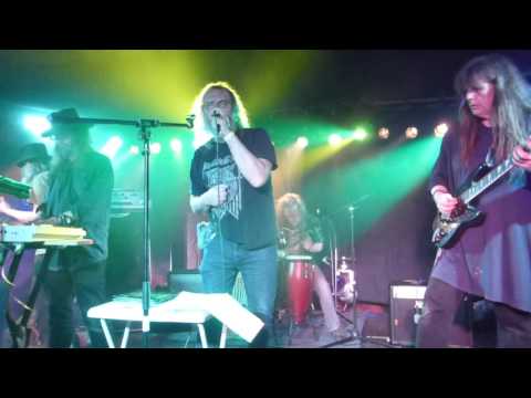DUBBAL live on the Cosmic stage @ COSMIC PUFFIN 9 2016
