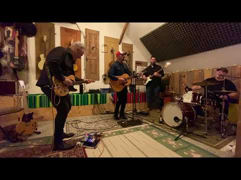 Southern Comforts - Unknown Stuntman / Fall Guy Theme (Lee Majors)