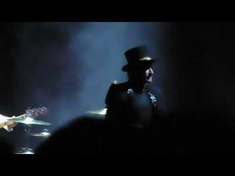 U2 - Acrobat (Berlin 31 08 2018)