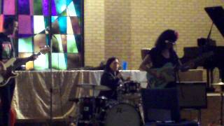 GRC Lunch Time Performance: Rosie Flores
