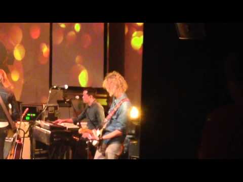 Thumbnail for Switchfoot sings with David crowder by Switchfoot
