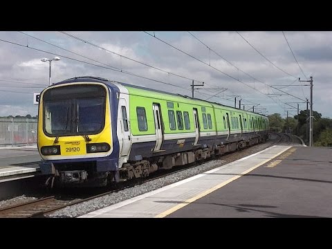 IE 29000 Class DMU Train number 29120 - Clongriffin Station