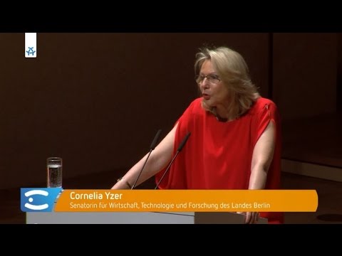 Leibniztag 2015 | Senatorin Cornelia Yzer