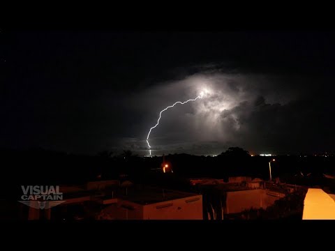 Visual Captain: A Spectacular Lightning Show in Puerto Rico in 4K