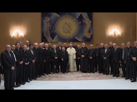 Papa a obispos chilenos: Habrá cambios y resoluciones a corto, mediano y largo plazo
