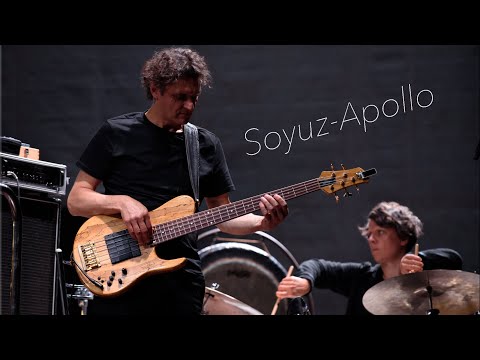 LRK Trio &  Chamber Orchestra of the Udmurt Philharmonic - "Soyuz Apollo" (A. Revnyuk)