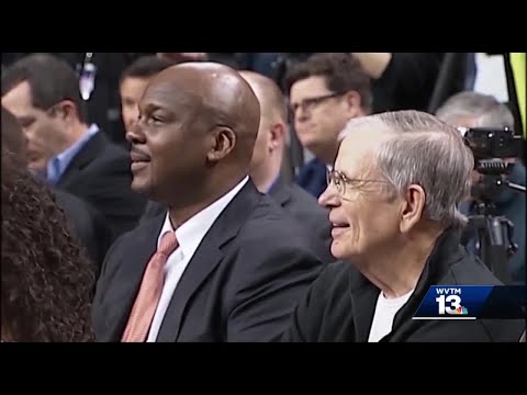 Chuck Person sentenced in NCAA basketball bribery scandal